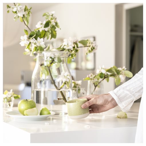 LOVSKOGSLUND, αρωματικό κερί σε κεραμικό βάζο/μήλο, 25 ώρες, 705.820.66