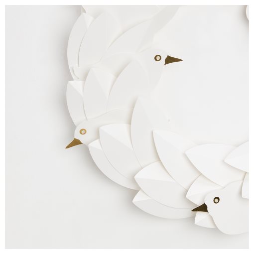STRÅLA, wreath with built in LED light source/battery-operated, doves, 706.005.36