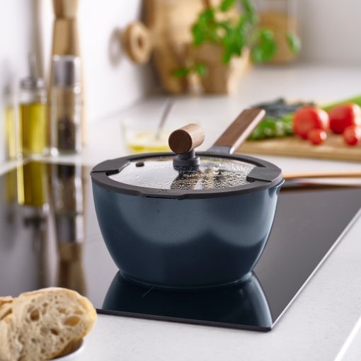 KLIPPFISK, saucepan with lid with non-stick coating, 2.3 l, 506.025.03