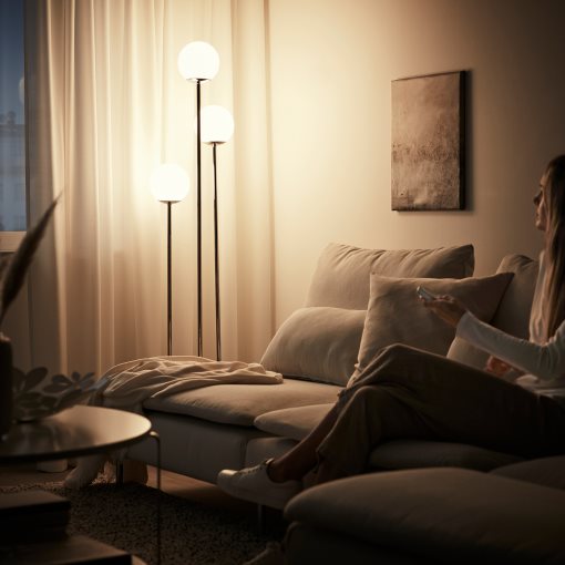 TRÅDFRI, λαμπτήρας LED E14 470 lumen ασύρματης ρύθμισης λευκό φάσμα/γλόμπος, 504.867.87