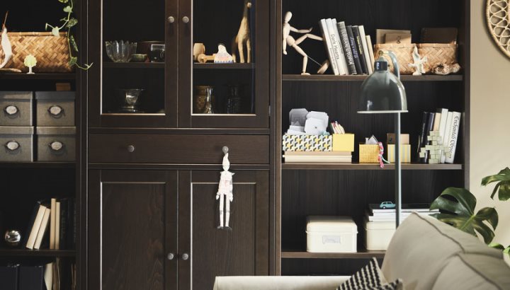 Cabinet and bookcase lighting in 4 easy steps