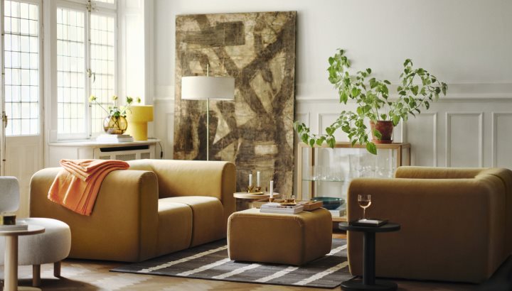 A modern living room with a timeless look for your cosy mingles