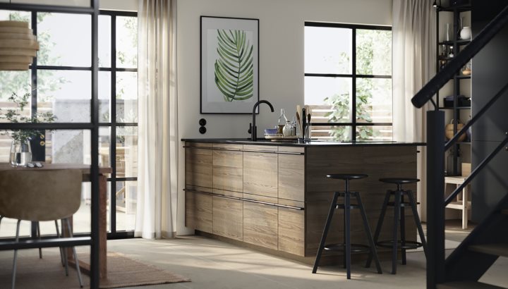 A modern, nature-inspired kitchen designed to bring people together