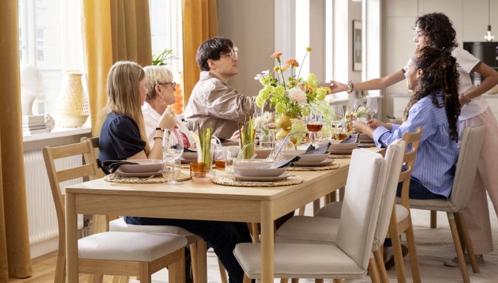 Διακόσμηση Τραπεζαρίας σε ενιαίο χώρο με την κουζίνα